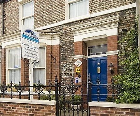 City Guest House ヨーク エクステリア 写真